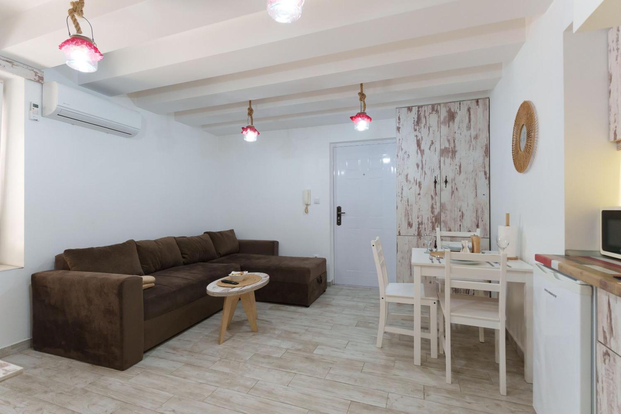 Lara Free Parking Skadarlija Daire Belgrad Dış mekan fotoğraf